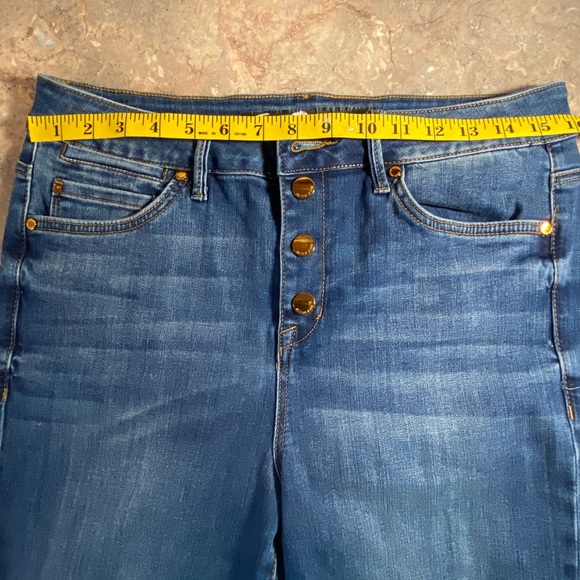 Seven7 Ultra High Rise Flare Jeans (12) - Picture 5 of 11